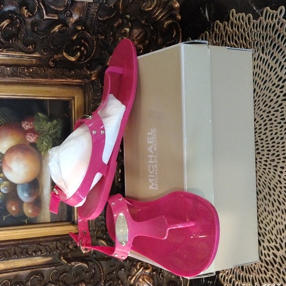 Michael Kors Jelly Sandals SOLD SOLD - Picture 3 of 7